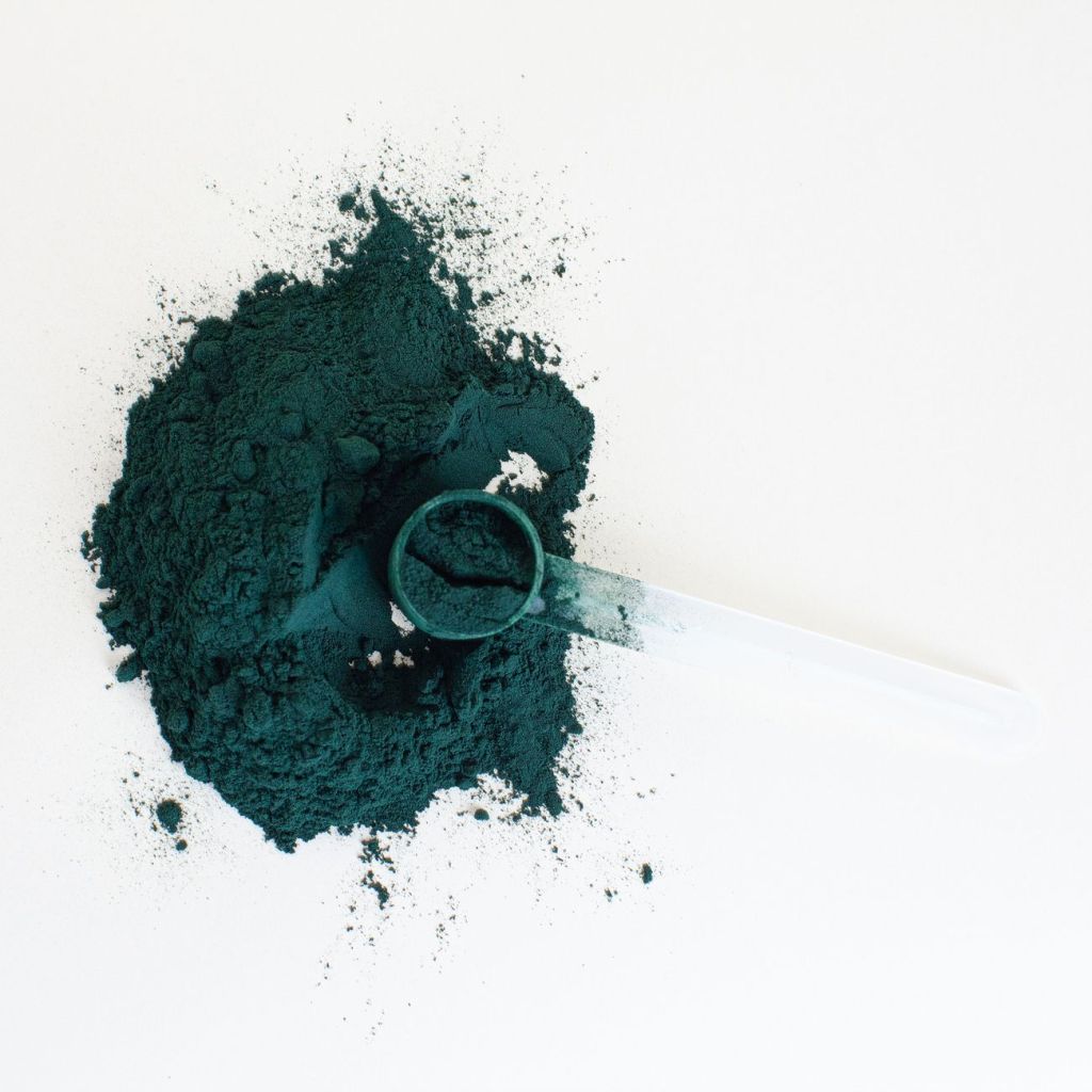 Chlorella and Spirulina: Nutrient-Dense Superfoods for Healthy&nbsp;Aging